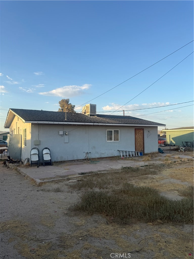 main property photo 10