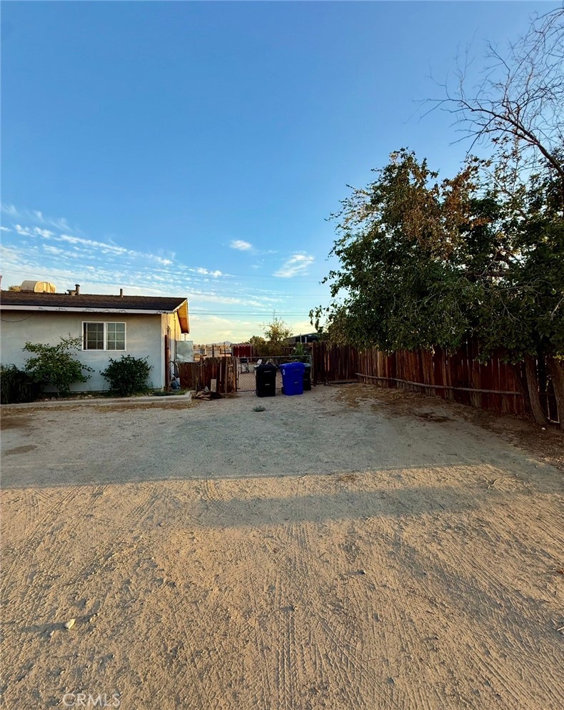 main property photo 8