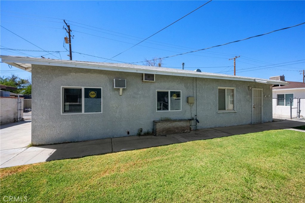 main property photo 25