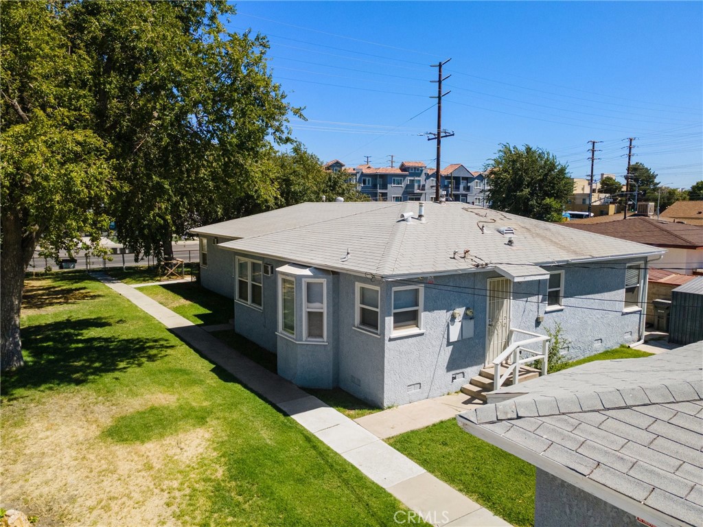 main property photo 29