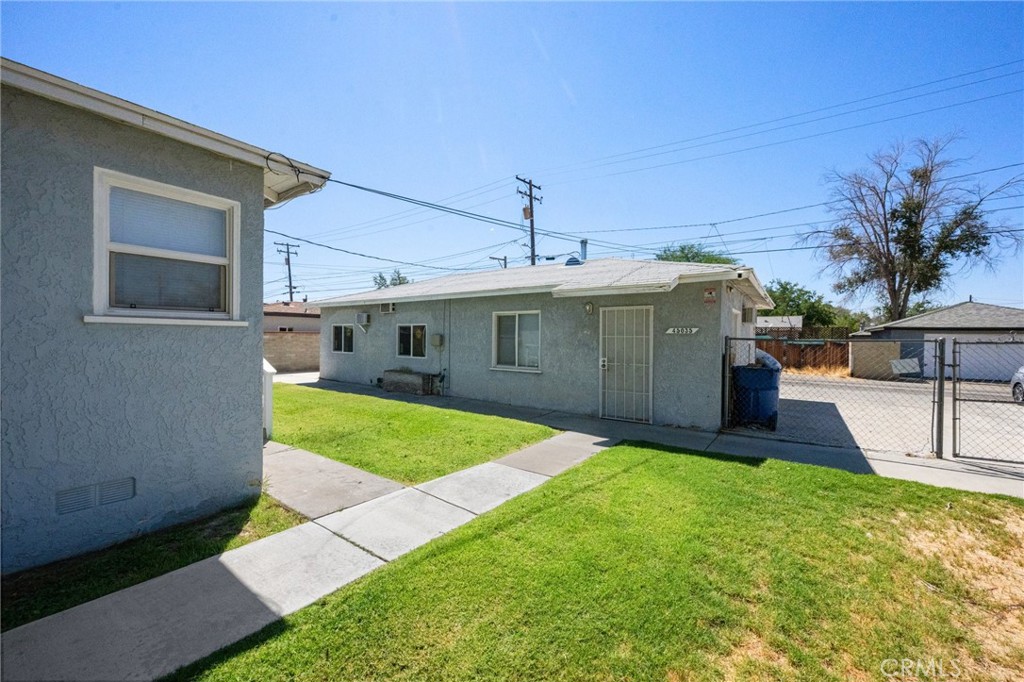 main property photo 7