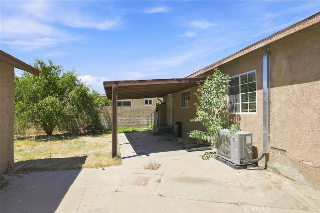 main property photo 35