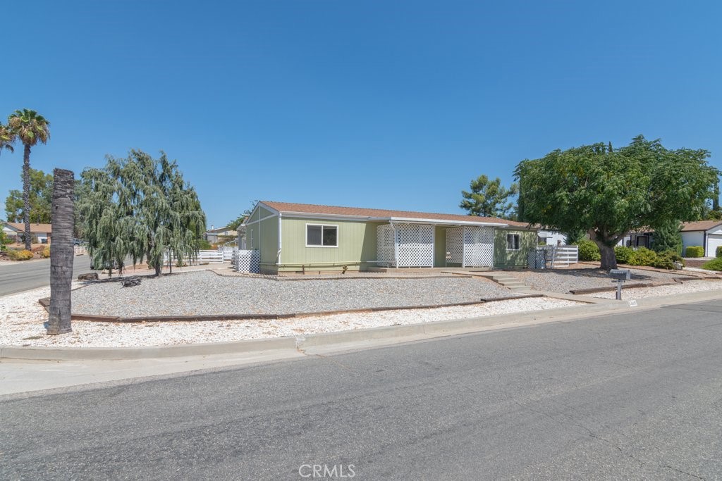 main property photo 54