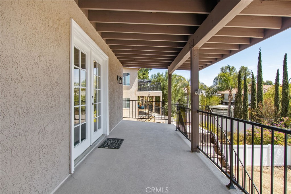 main property photo 50
