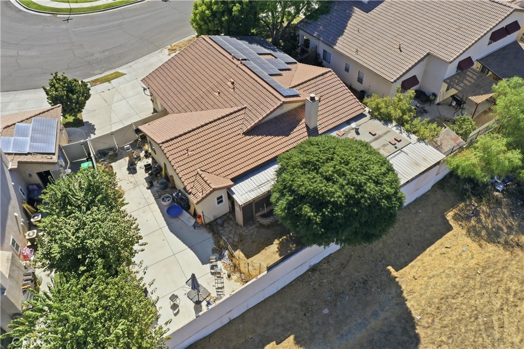 main property photo 29