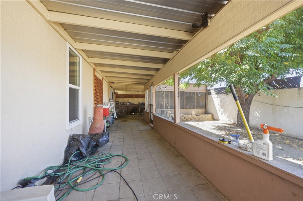 main property photo 37