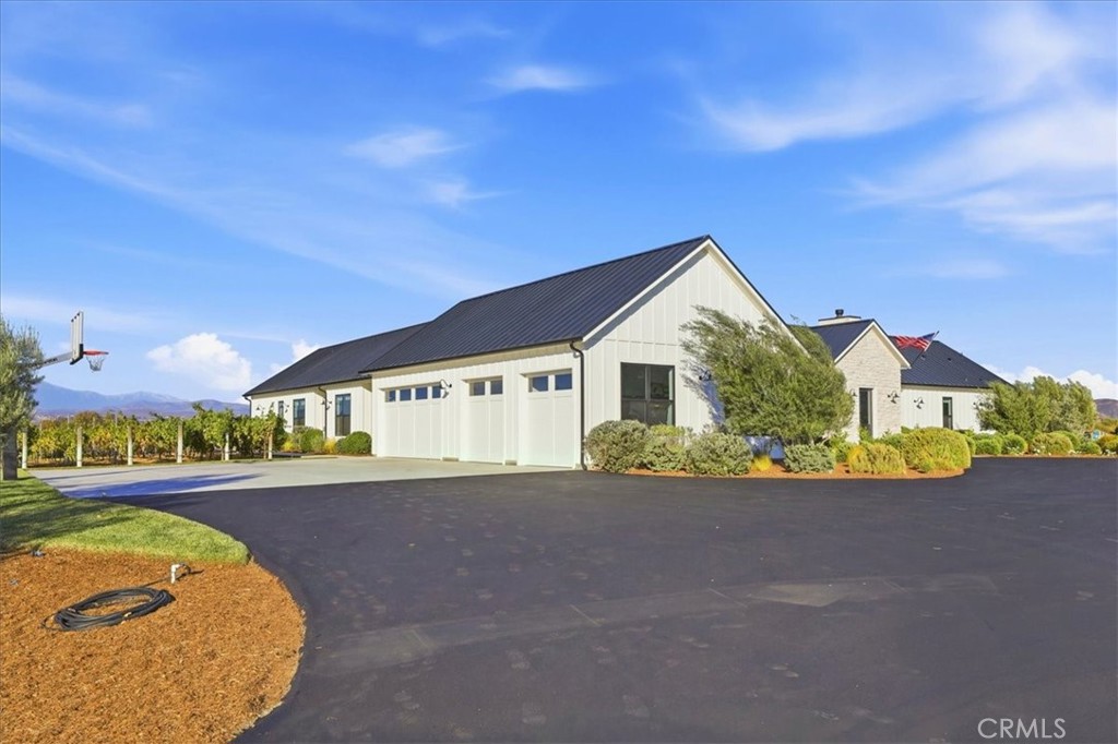 main property photo 70