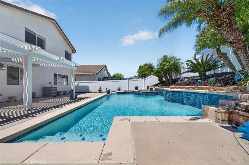 main property photo 51