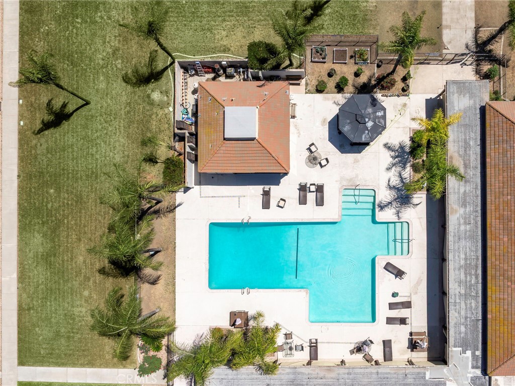 main property photo 54