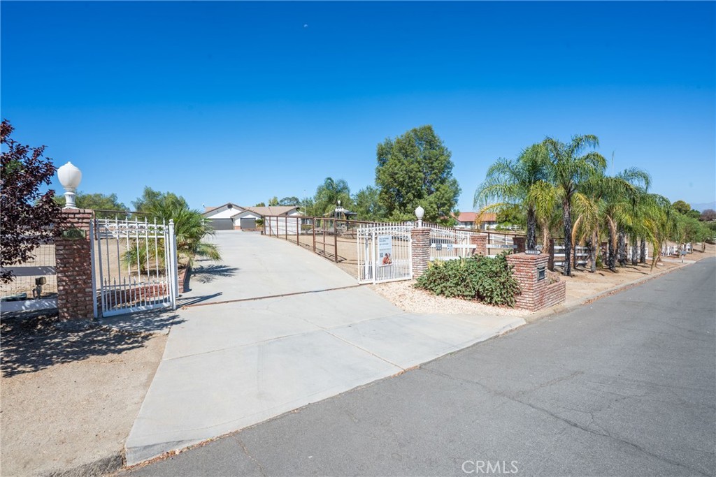 main property photo 68