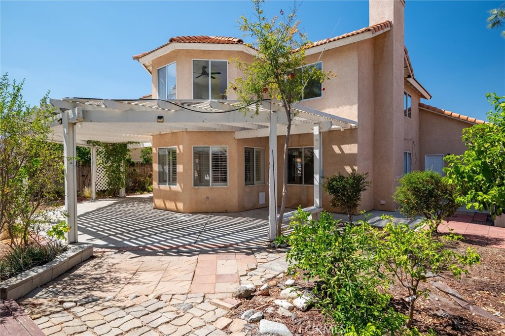 main property photo 40