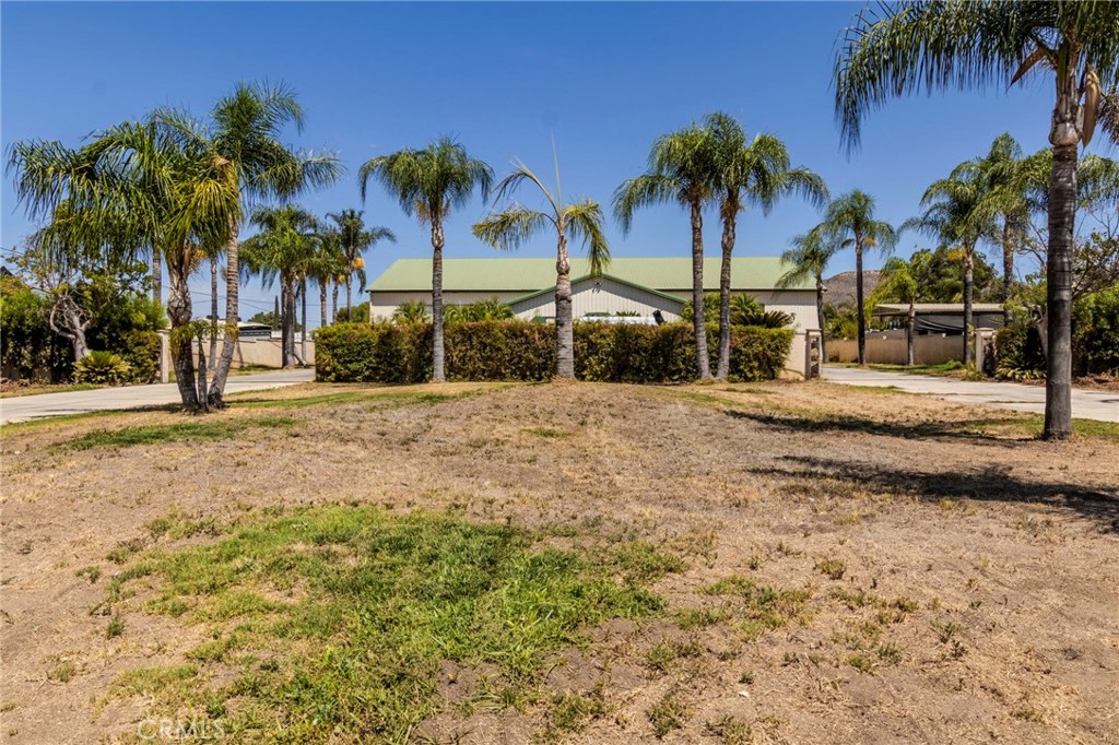 main property photo 15