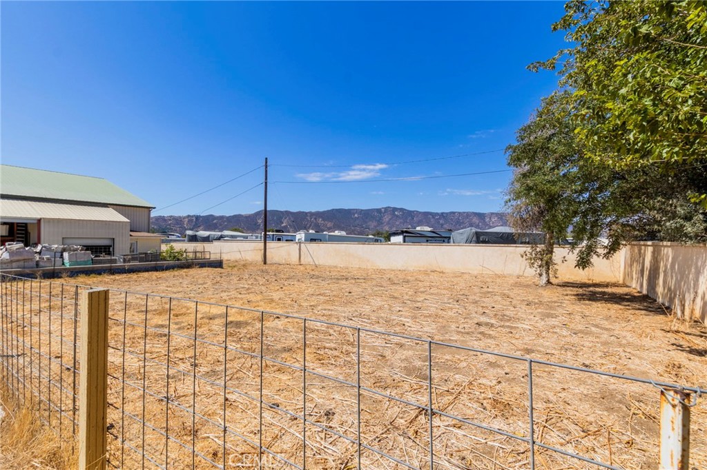 main property photo 34