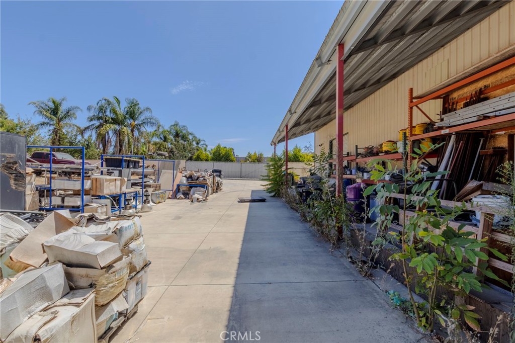 main property photo 42
