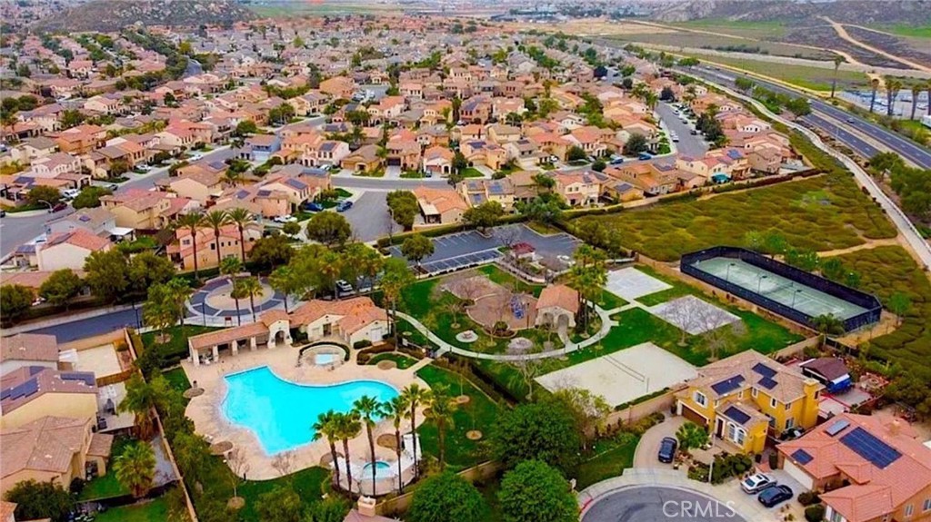 main property photo 24