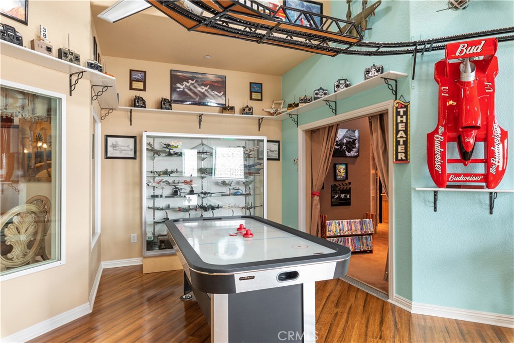 main property photo 20