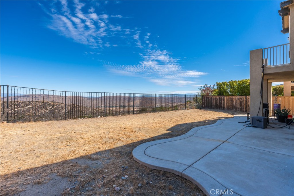 main property photo 31