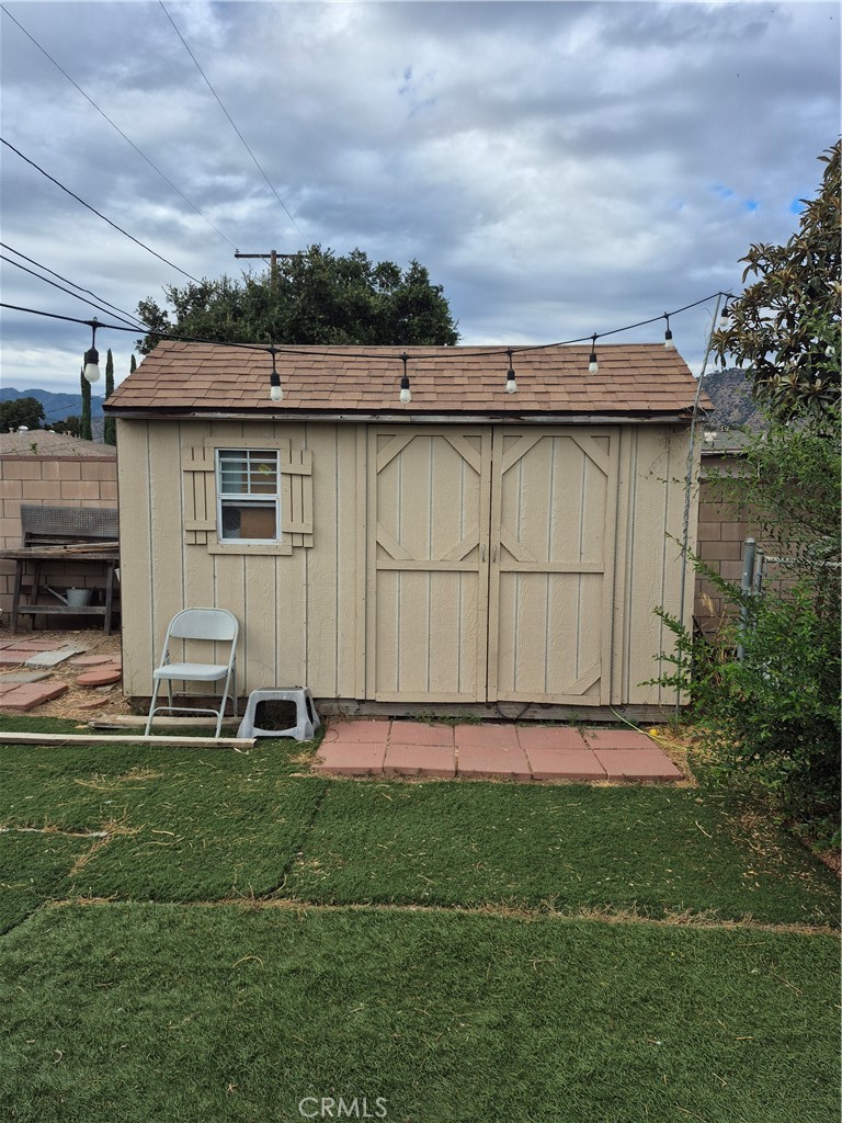 main property photo 23