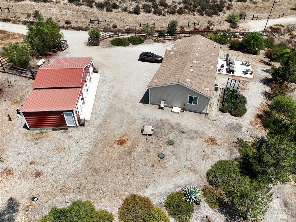 main property photo 33