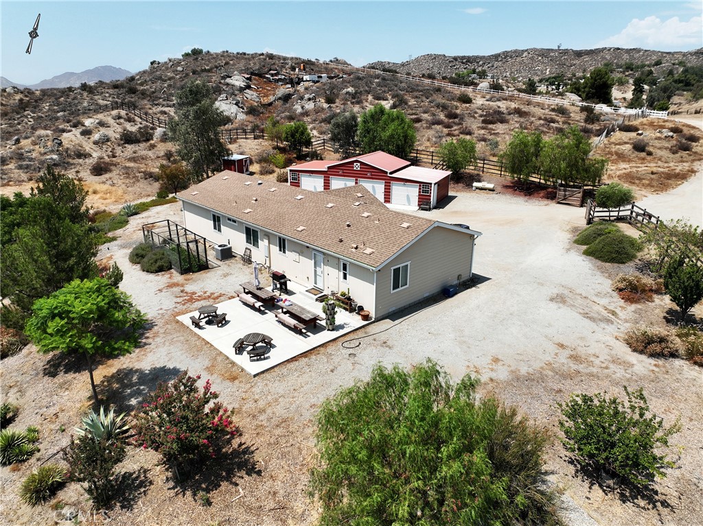 main property photo 51