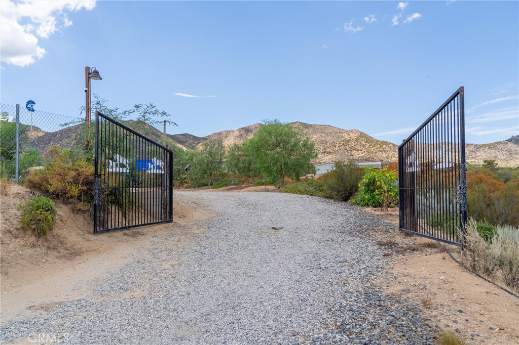 main property photo 40