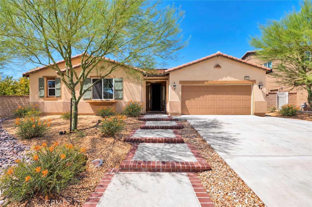 main property photo 10
