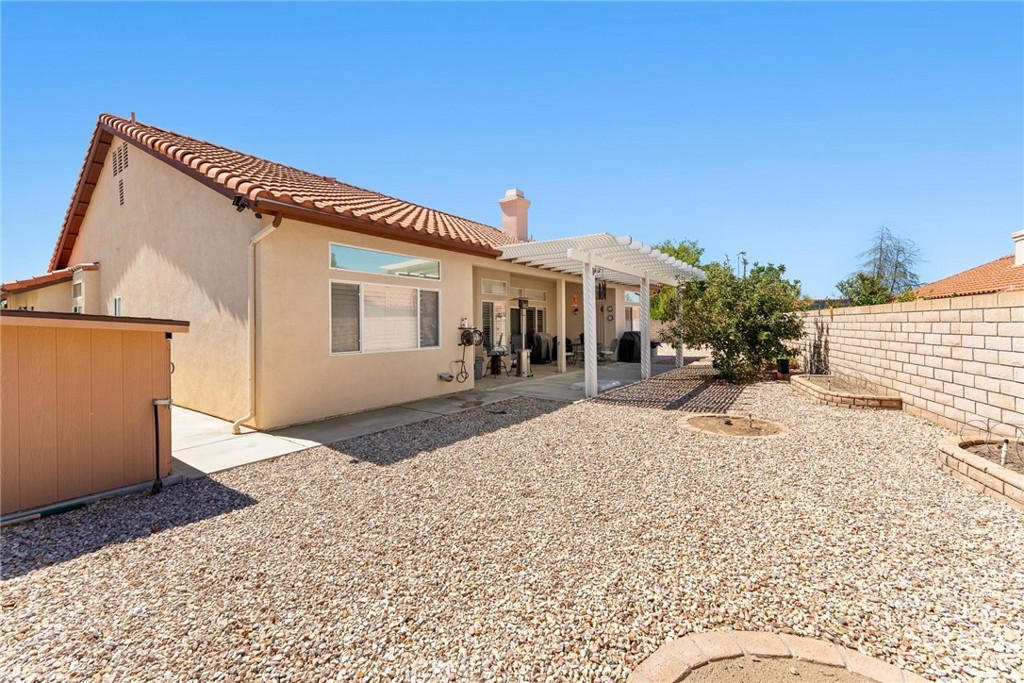 main property photo 23