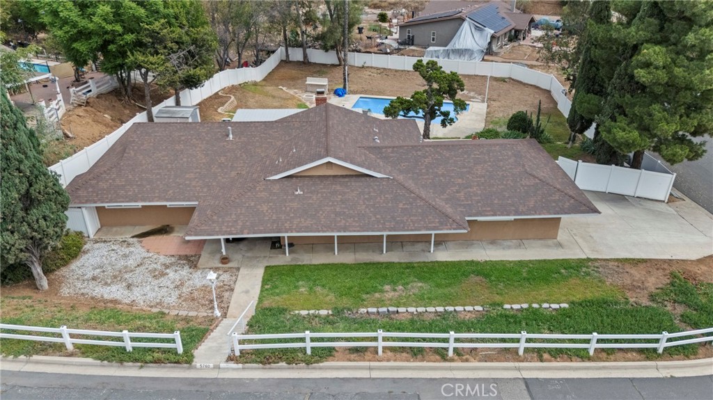 main property photo 46