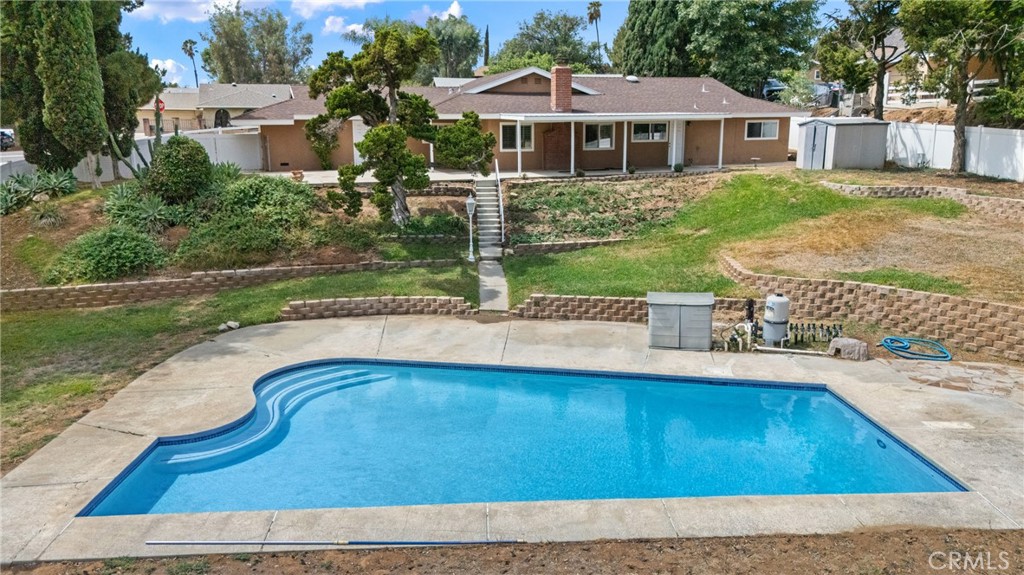 main property photo 60