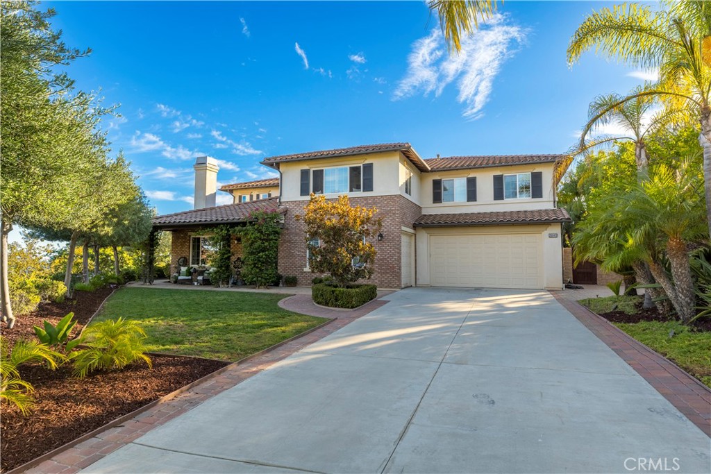 main property photo 12