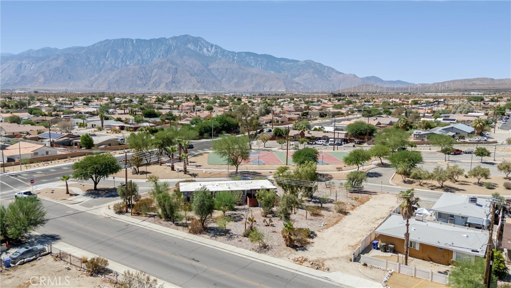 main property photo 27
