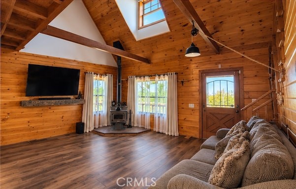 main property photo 8