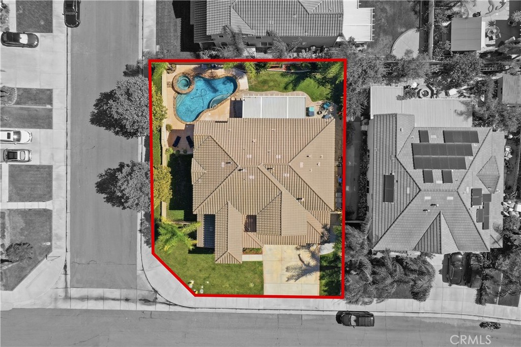 main property photo 36