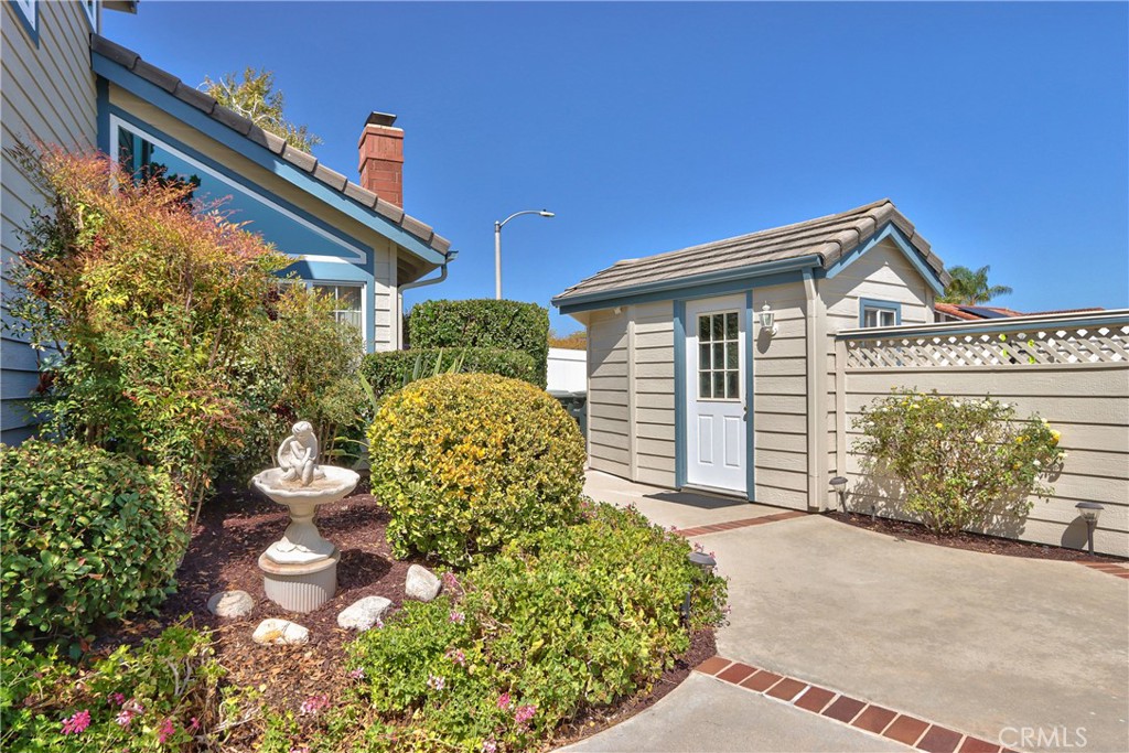 main property photo 20