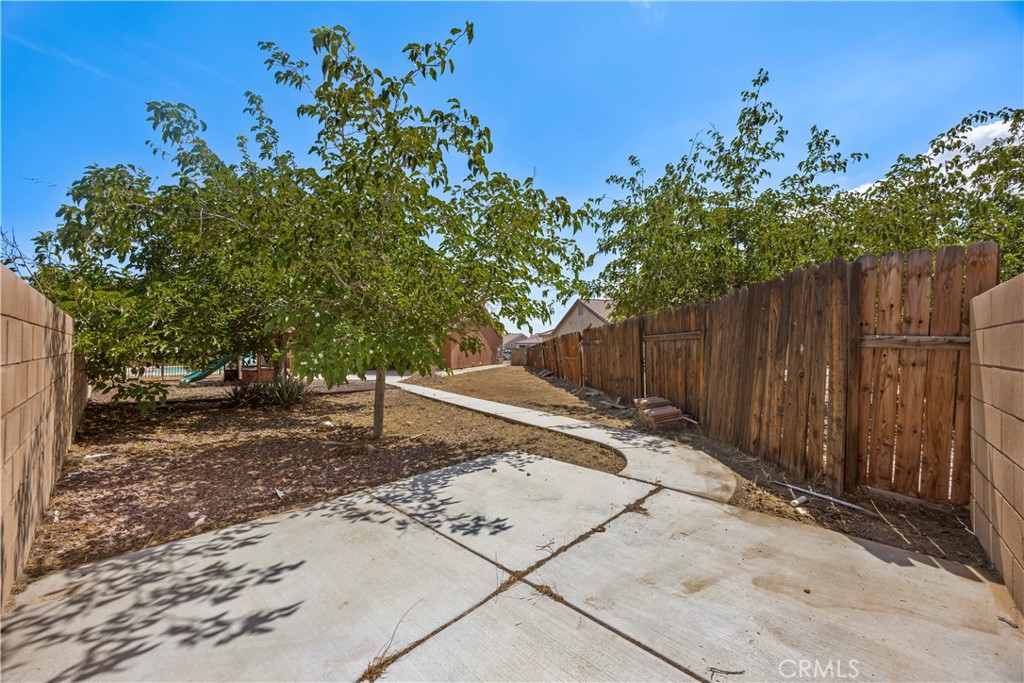 main property photo 31