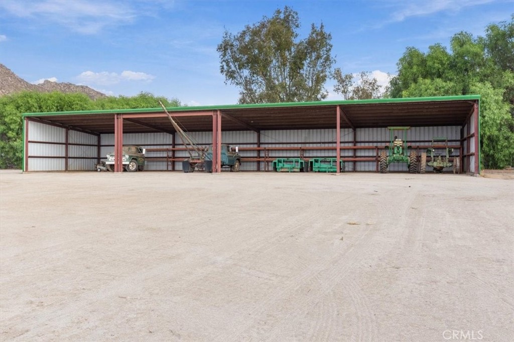 main property photo 43