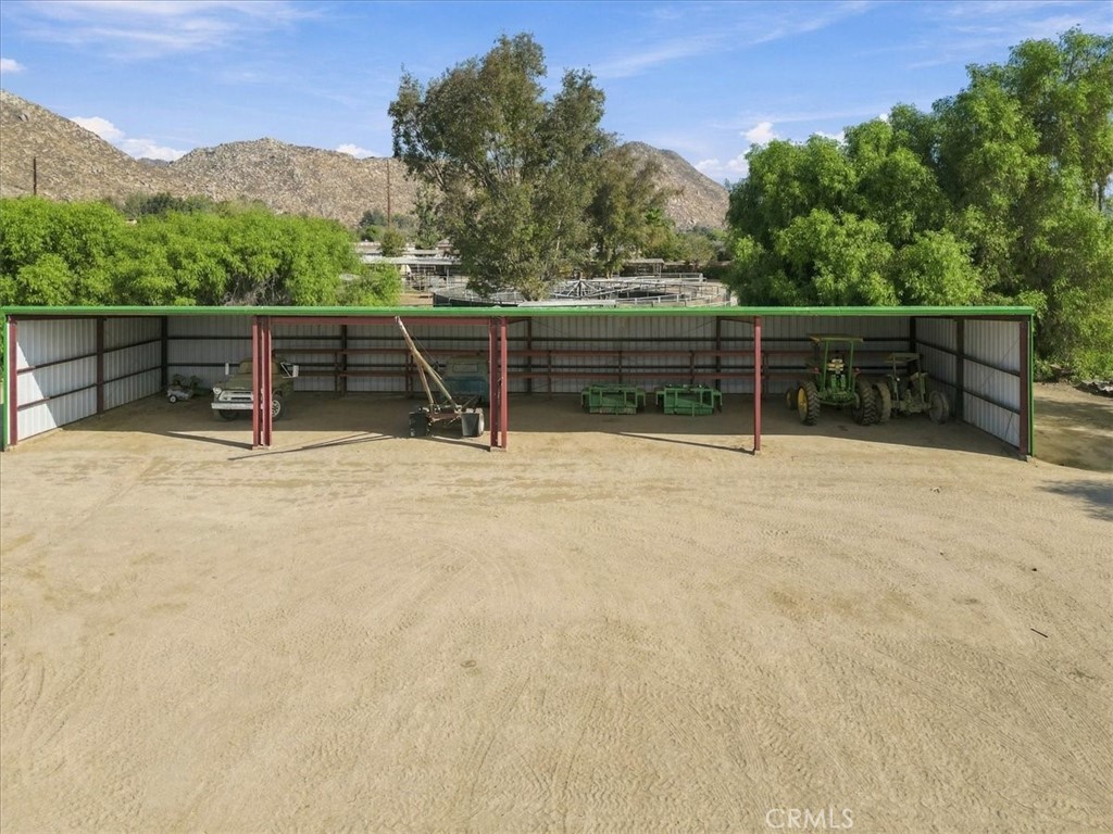 main property photo 58