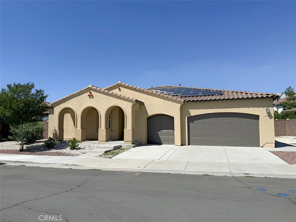 main property photo 0
