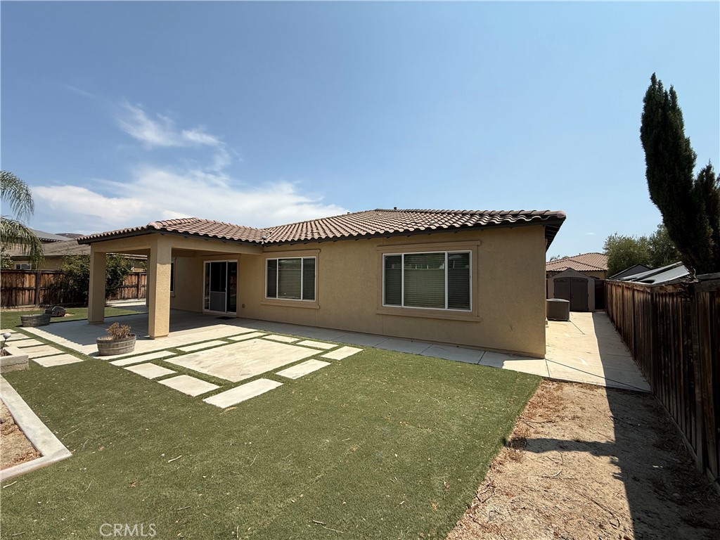 main property photo 16