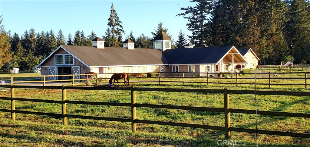 main property photo 14