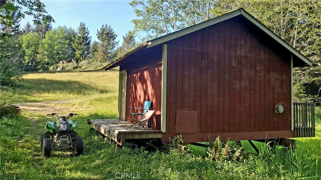 main property photo 39