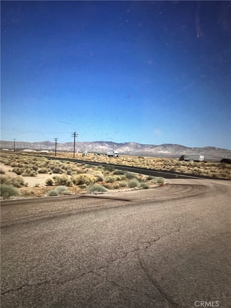 main property photo 9