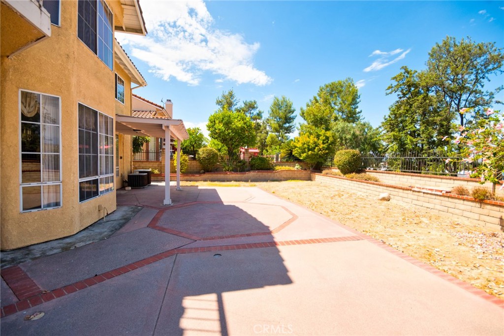 main property photo 39