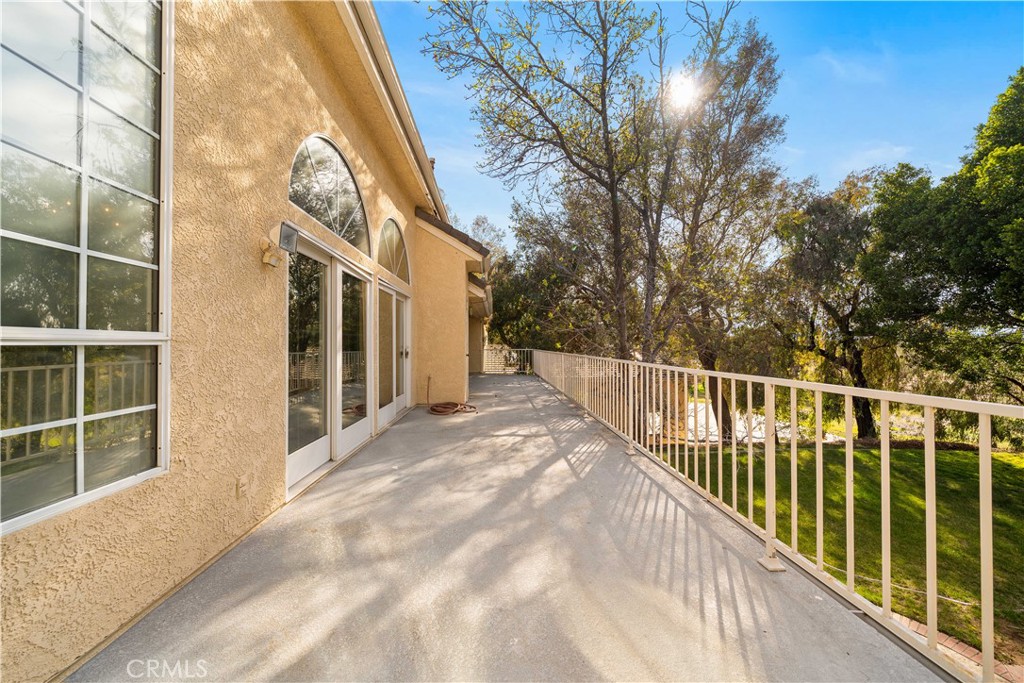 main property photo 37