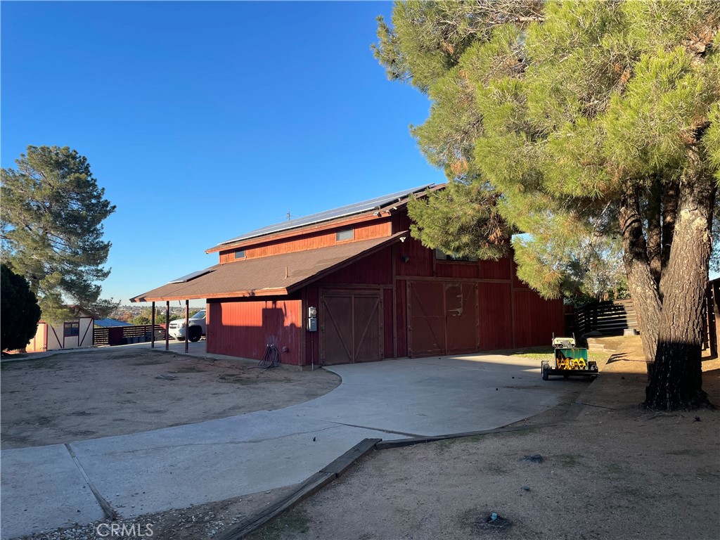main property photo 21