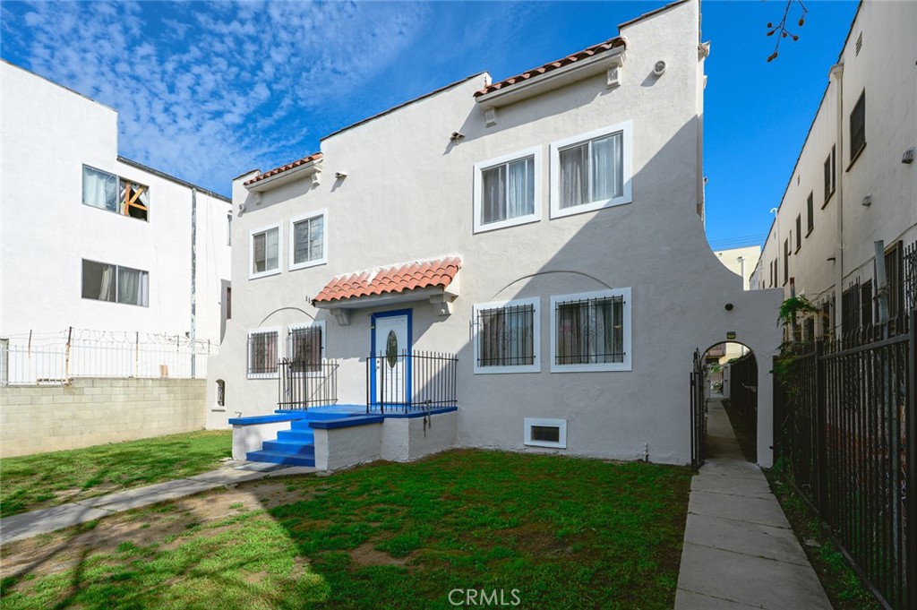main property photo 19