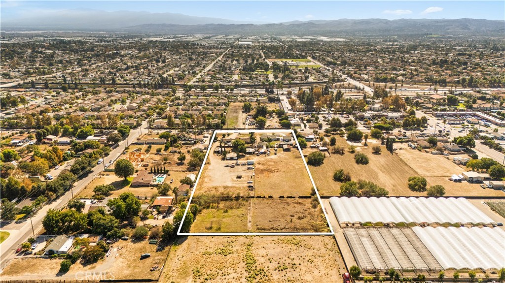 main property photo 7