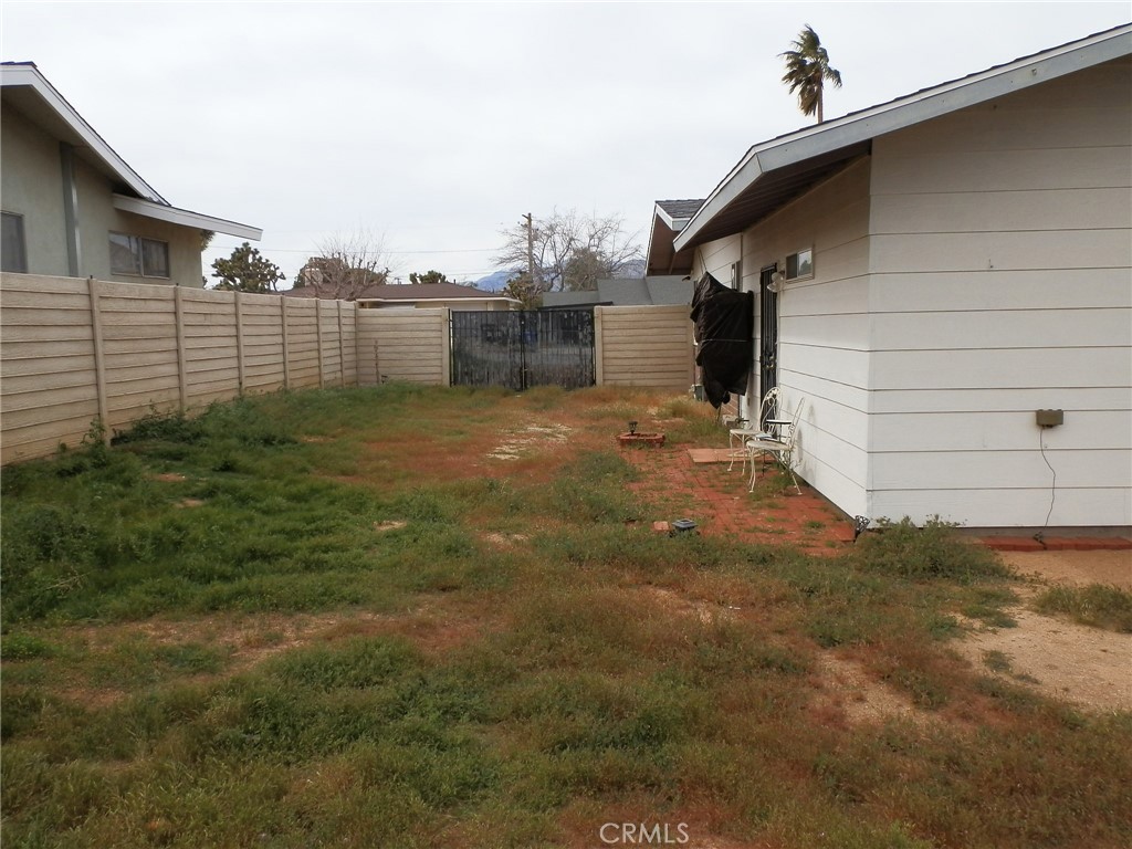 main property photo 17
