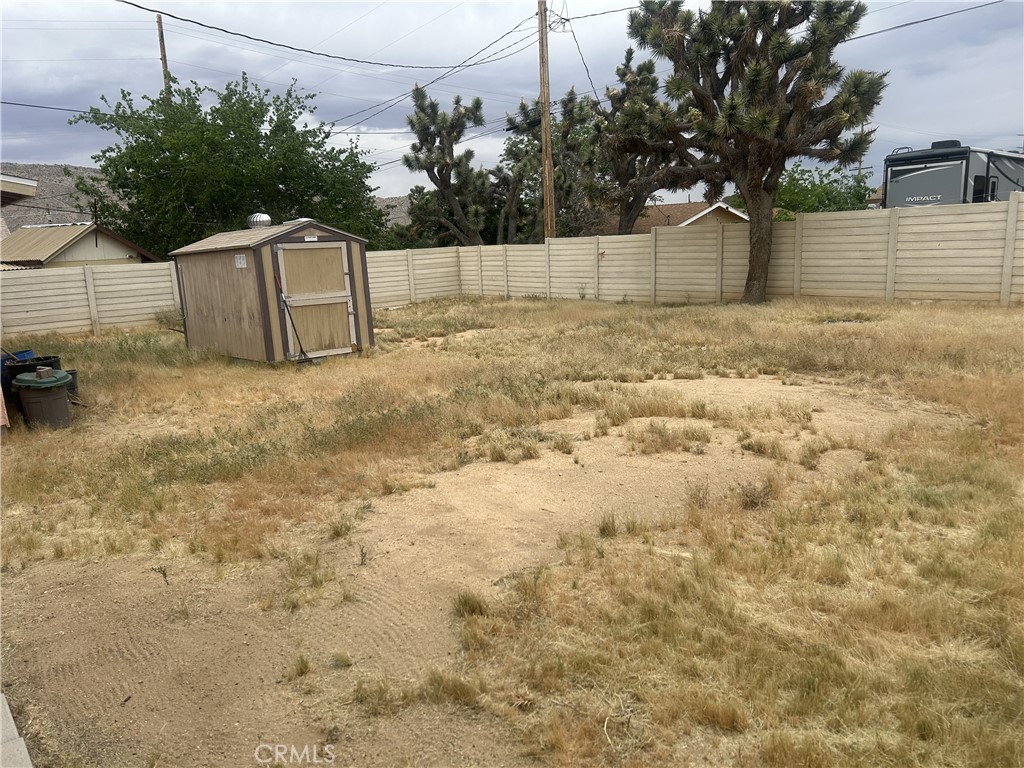main property photo 25