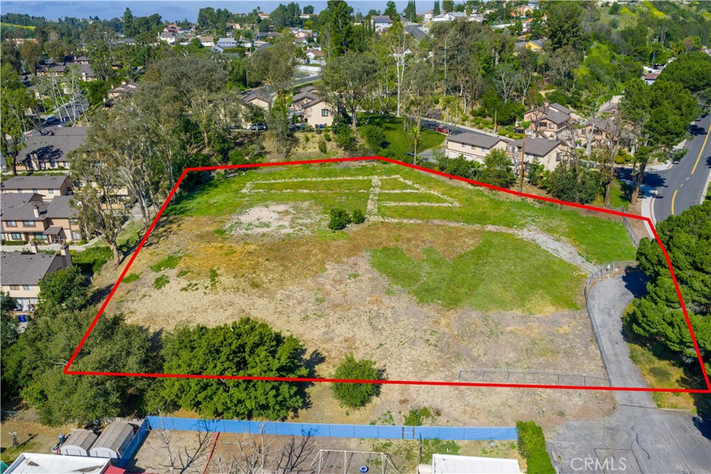 main property photo 6